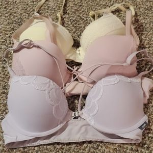 3 Aerie bras